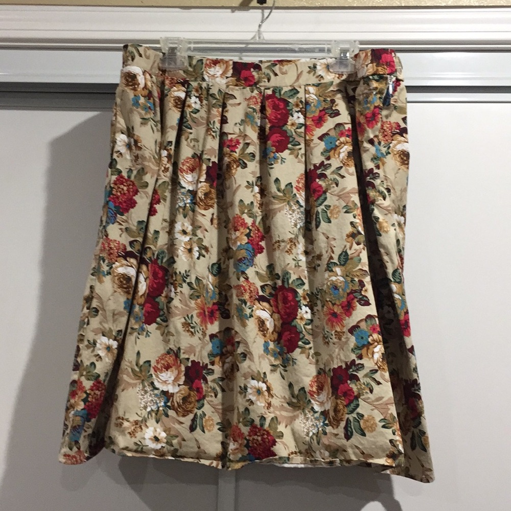 Knee length skirt